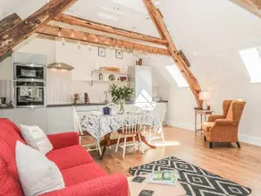 Hayloft Cottage - Image 4