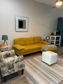 Little Luxury in Jeffersonville - Image 3