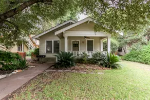 1940 Hyde Park Bungalow Med Office - Image 2