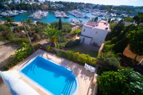 Villa mit direktem Strandzugang zu einer sandigen Bucht in Cala D'or Zentrum - Image 5
