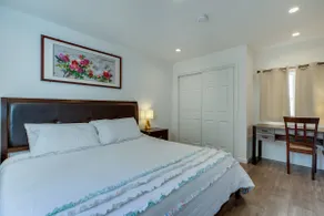 3-BR Unit near GG Park with Garden, Gym & Parking - Image 4