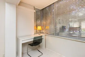 Townshend Central Subiaco Apartment - Image 5