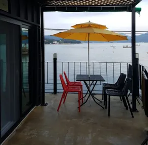 (Sky) The sea is below. Terrace on the second floor.Free breakfast (toast coffee) fishing mudflat experience. German village, Boriam, Darangee - Image 5