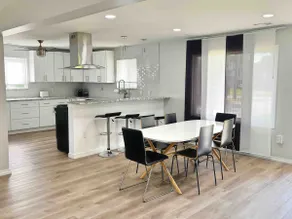 Modern Contemporary Farmhouse - Image 2