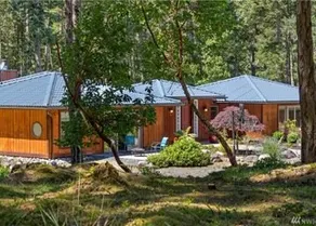 Welcome to Fox Hollow Retreat. - Image 3