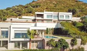 Safe holiday enjoyment in your luxury villa with private pool - Image 3