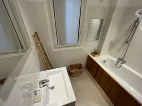 Beautiful - Close to Sea 2 Bedrooms 4 people Terrace - Image 3