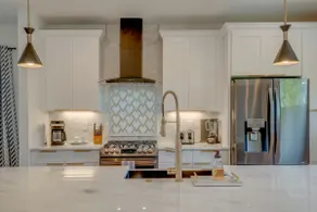 Luxury Downtown Nash/Roofdeck/11 Beds - Image 5