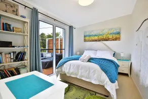 Arklow I Pet Friendly with Ocean Views - Image 4