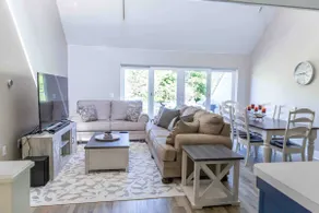 The Spacious Canal Condo - Image 4