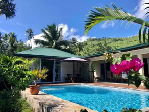 Moorea – Air-conditioned studio with pool - Image 4