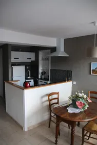 Relaxation and Tranquility in Burgundy ”Guest House” - Image 5