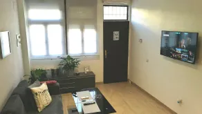 Two-Bedroom Apartment + Wi-Fi + A/C - Image 4