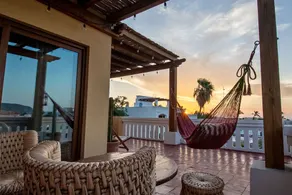3br traditional home, private pool and rooftop prim - Image 2