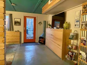 Instant Trail / Waterfall Access & Retro Vibes - Image 4