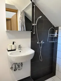 Lovely one bedroom apartment in the countryside - Image 3
