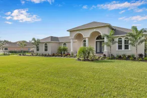 Paradise in Lutz! w/Heated Pool! - Image 4