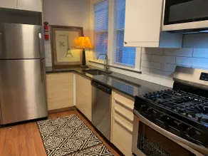 Maplewood 2BR Townhome. NYC 30 Minutes, EWR 7 min - Image 5