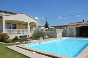 View Sainte Victoire, large new apartment with swimming pool near Aix-en-Provence - Image 4