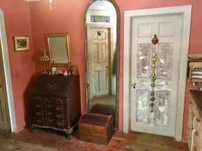Art Room at Old Stone Farmhouse - Image 4