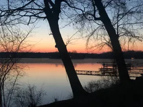An Escape from City Life - Come to the Lake - Image 3