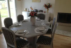 Denneville Coastal Escape with garden - Image 3