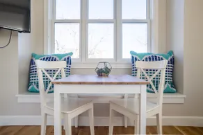 Charming Private Guest Suite by Downtown, Hiking - Image 5