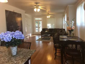 Spacious Napoleon Avenue Mardi Gras Apartment - Image 2