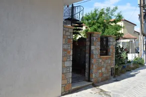 Nirvana House, with amazing roof top area - Image 3