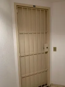 2 bedroom apartment with Wi-Fi - Image 3