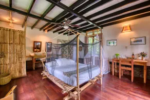 Selvista: Mango House - luxury volcano view - Image 2