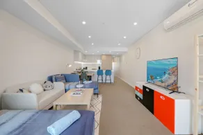 Hurstville Cute Cozy Apartment 2 min walk to train station surrounded by big supermarkets big malls - Image 2