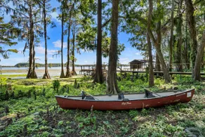 Lakefront Cabin/Hot Tub, Scenic Views & EV Charger - Image 3