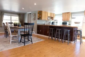 FarmPond Inn - Image 3