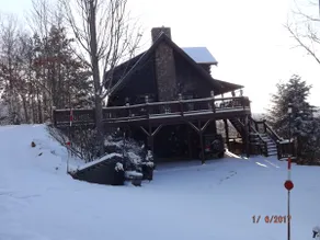 Mary King Mountain Log Cabin Apartment w/ Hot Tub - Image 2