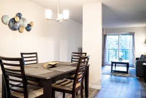 Modern Microsoft Redmond Campus Condo with Balcony - Image 5