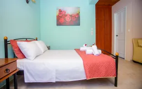Marillie's Residence I - Image 3
