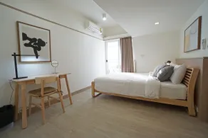 Ari BTS Oasis Chillax 1BR - Balcony & City View - Image 3