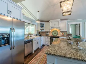 Feel Like Home – 3 Bedrooms | 6 Beds | Sleeps 10 - Image 3