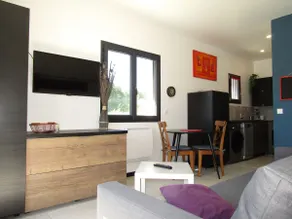 Single-story apartment, Dordogne Valley lot - Image 4