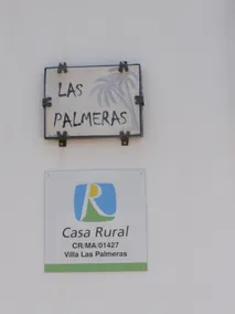 Palmeras. A villa between the sea and the mountains. - Image 4