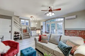 Redbird House - fully separate, walkable, parking - Image 2