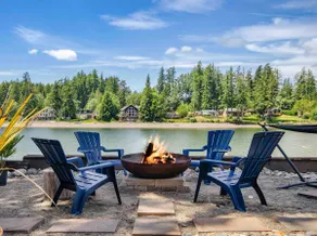 Stretch Island Waterfront Oasis * Sunroom | Tides - Image 2