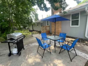 Lux Modern Oasis | WB Lake | Fenced Yard | Grill - Image 2