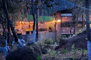 Yellow Quartz Cabin. Huasca. Spa. Pet-friendly - Image 2