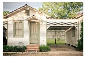 1940 Vintage Motor Court Cabin - Image 3