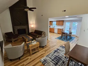 Spacious & Peaceful ~ 5* Location ~ Backyard ~ Pkg - Image 2