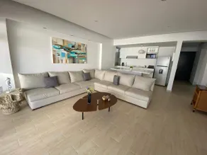 Lovely apartment in an excellent location - Image 2