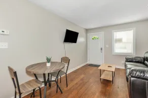 Furnished Apartment Near Redstone Gate 8 - Image 4