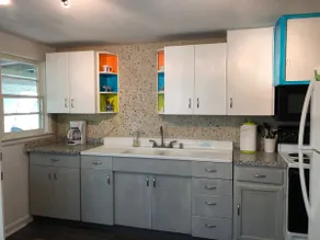 The Little House - Image 5